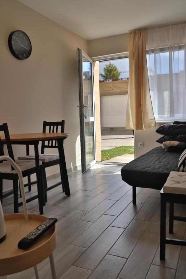 Alka Apartment Миелно Екстериор снимка